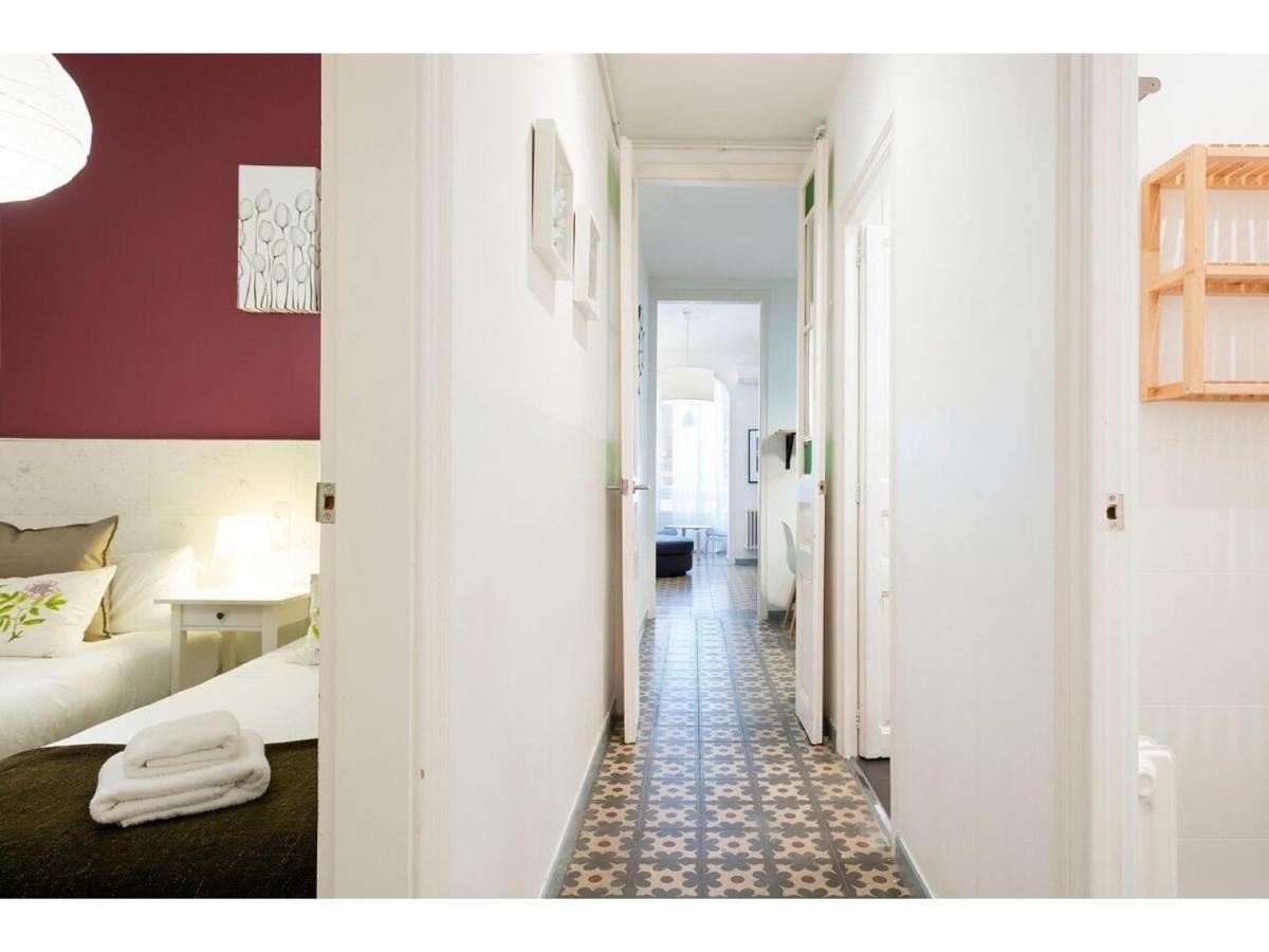 Stay U-Nique Apartments Napols I Barcelona Exterior photo